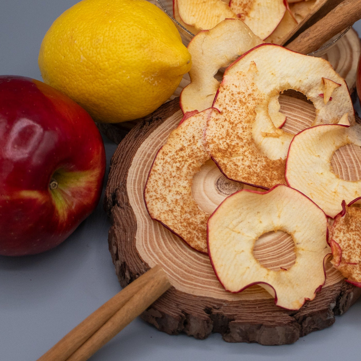 Sour Apples with Cinnamon